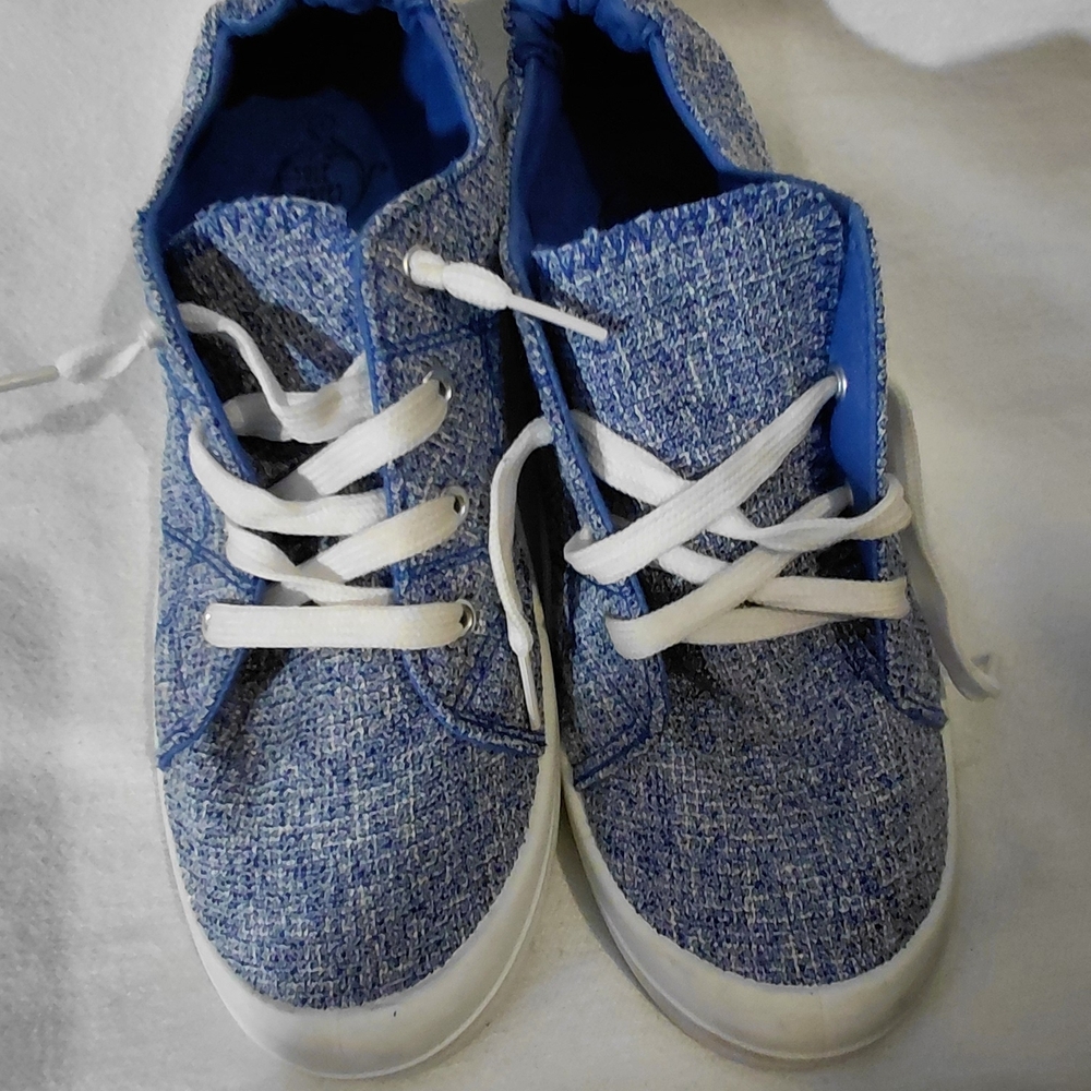 Stylish Blue and White Women's Loafers